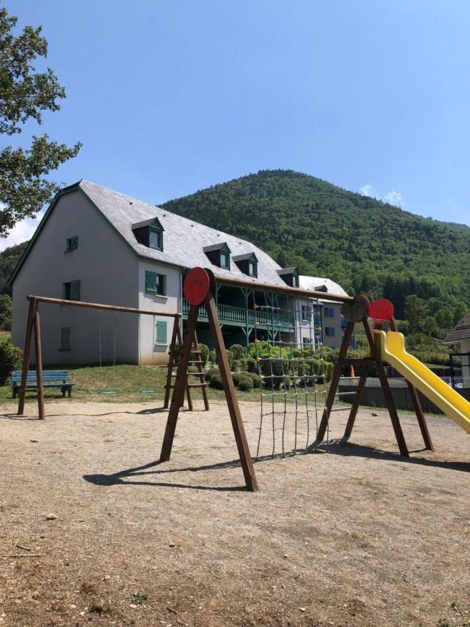 Appartement Arreau Bagian luar foto